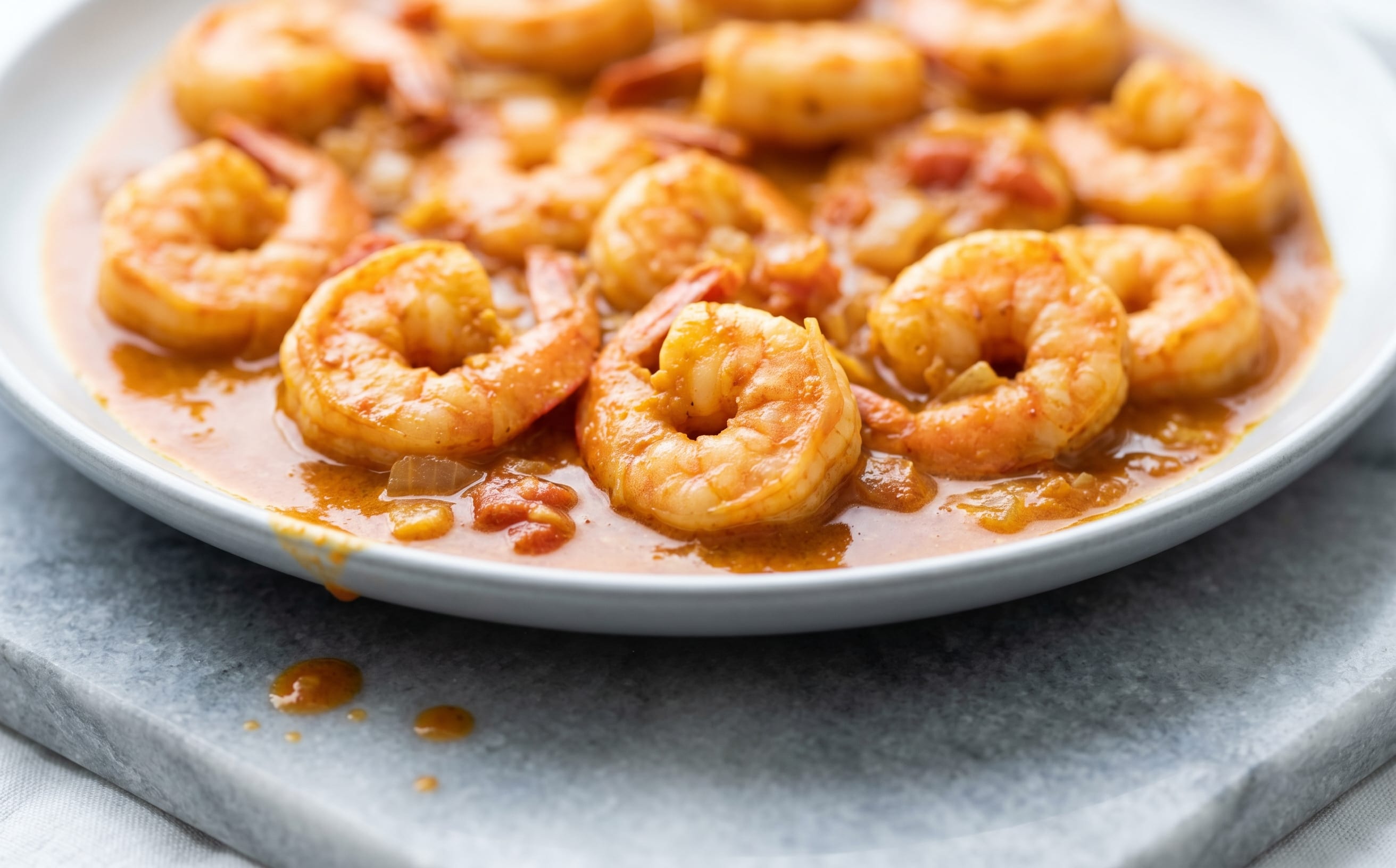 Caril de Camarão (Coconut Shrimp Curry)