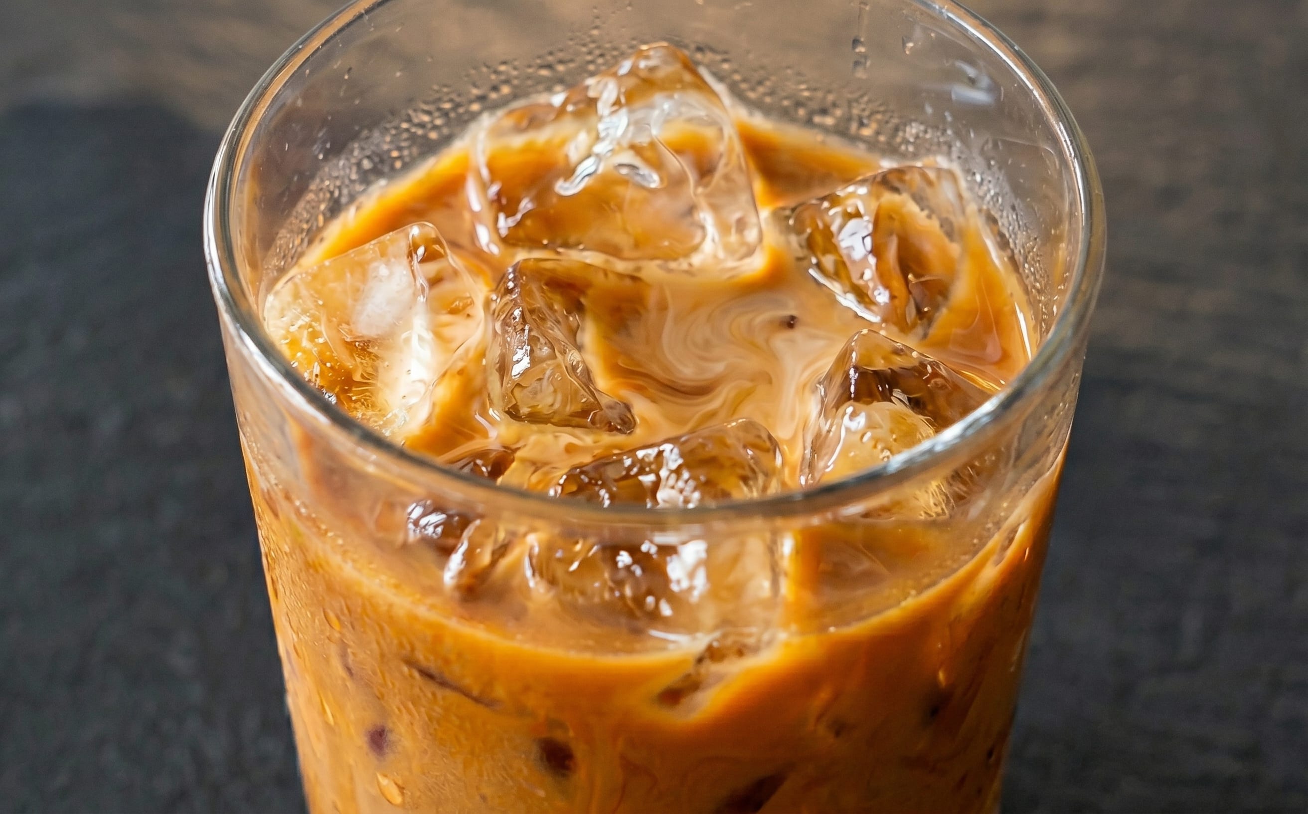 Lahpet Yay (Burmese Milk Tea)