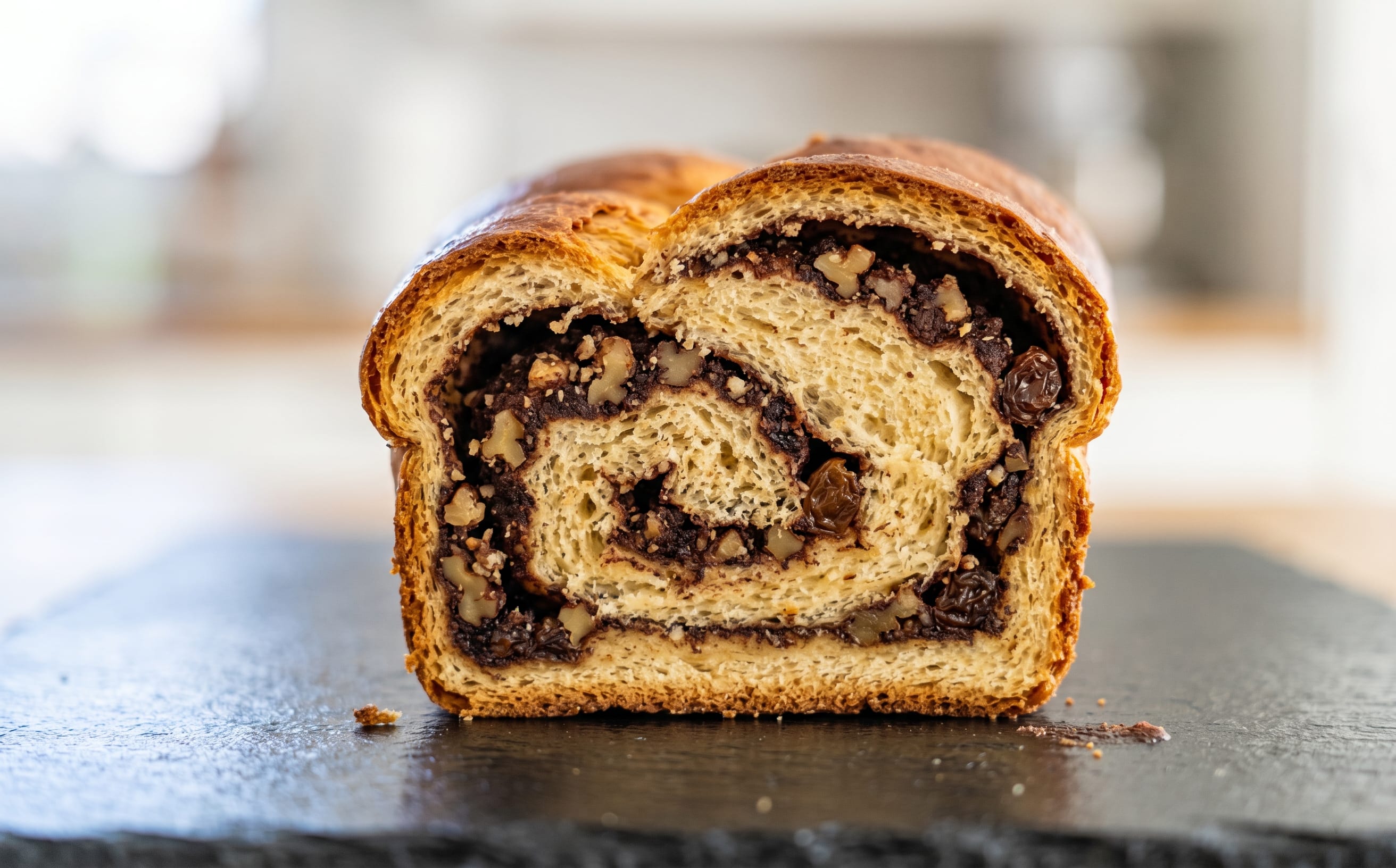 Cozonac cu Nucă (Walnut-Filled Sweet Bread)