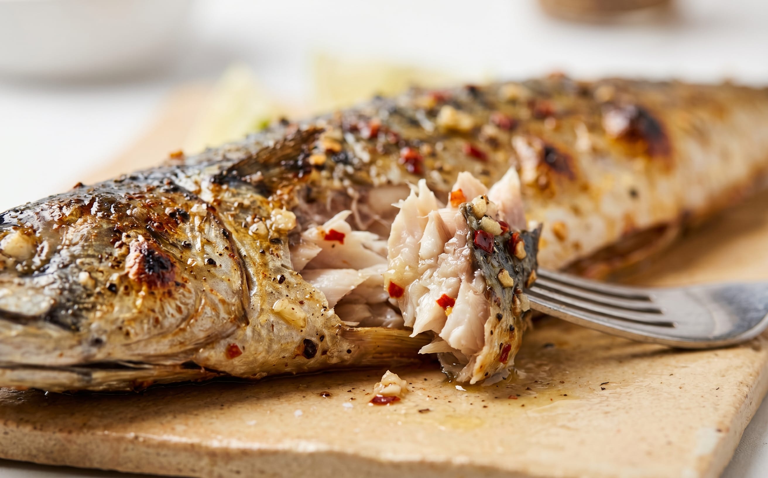 Mufete-Style Grilled Mackerel