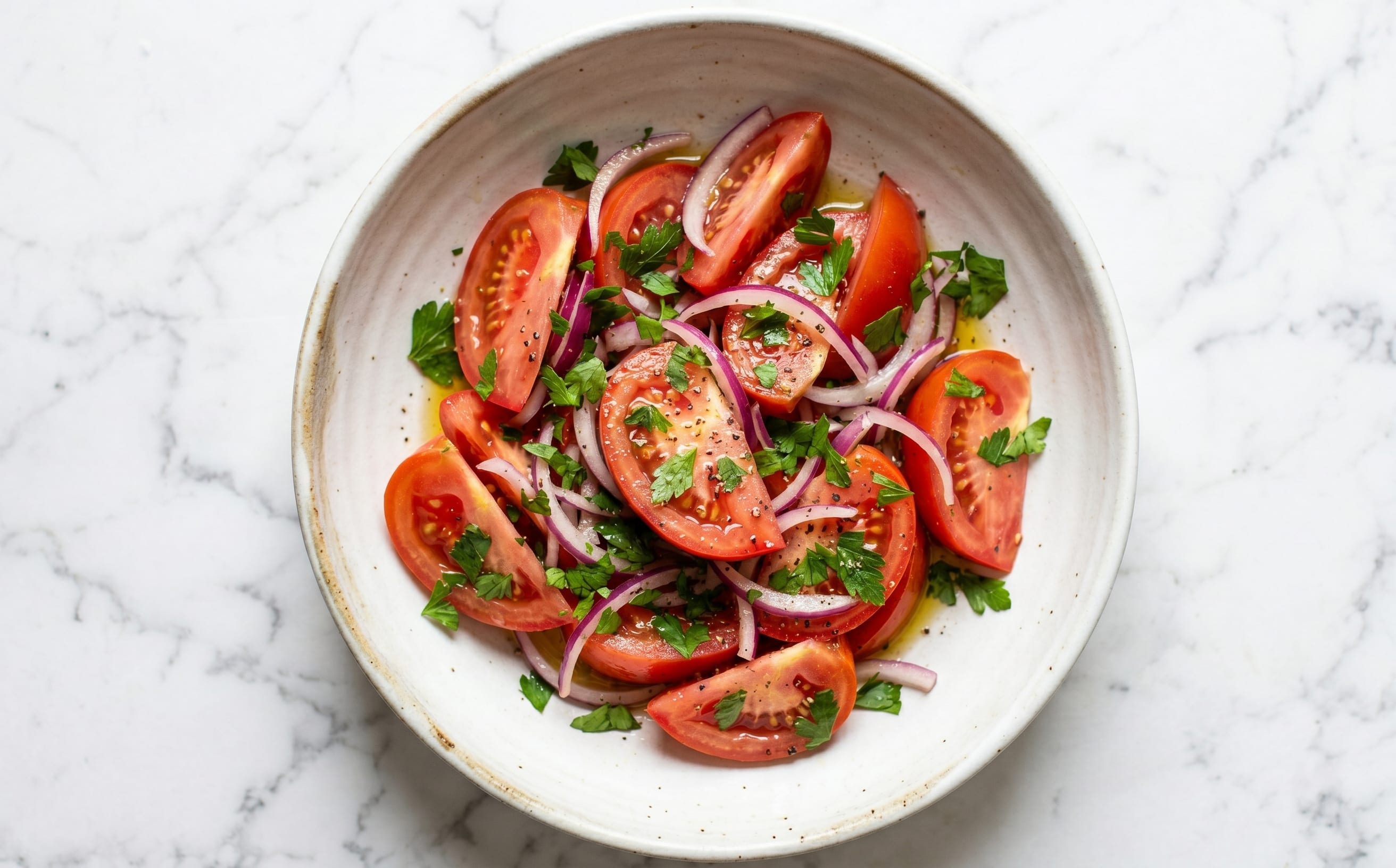 Ensalada Criolla (Tomato and Onion Salad)