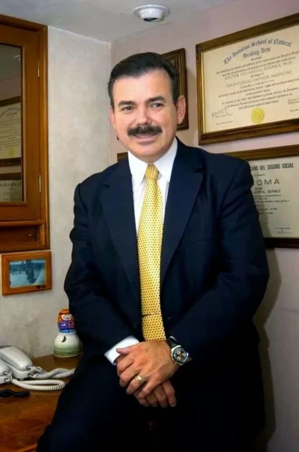 Dr. Héctor Villarreal Bermea