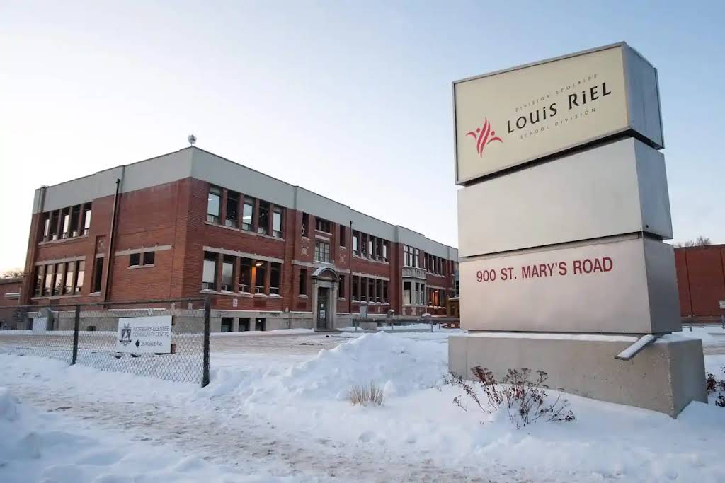 Louis Riel – estudiar en Canadá