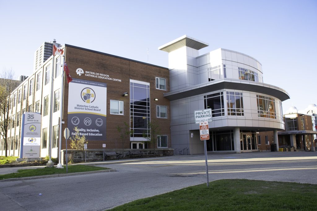 Waterloo Catholic – estudiar en Canadá