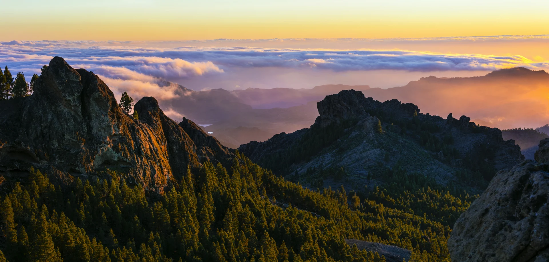 Malerische Berglandschaften und Naturpark Roque Nublo - Gran Canaria.