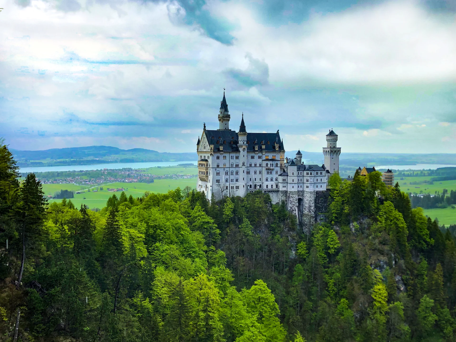 Veloreise entlang der bayerischen Seenwelt