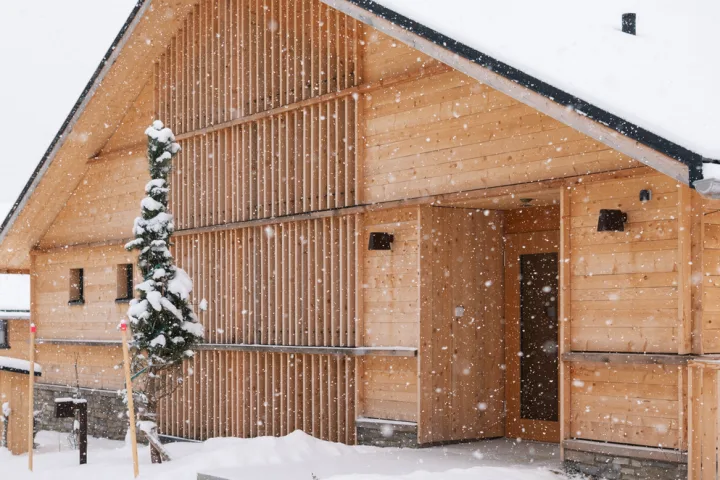 Yoga & Schneeschuhlaufen auf den Eggbergen
