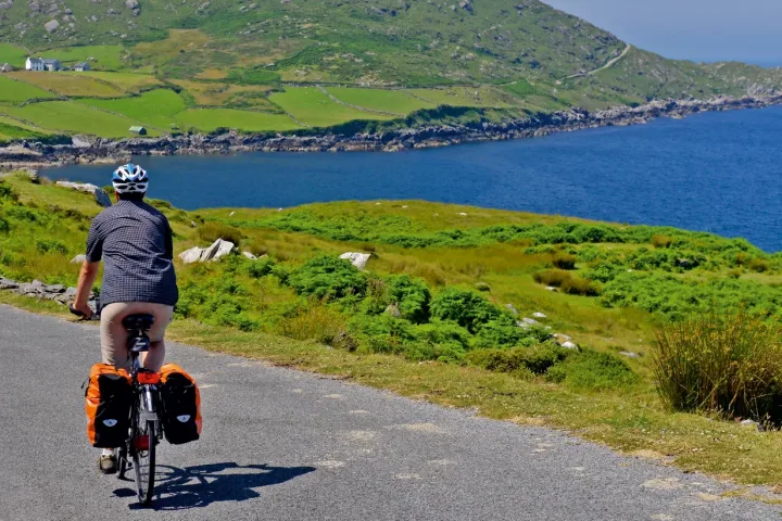 Genussvolles Velofahren im Südwesten von Irland.