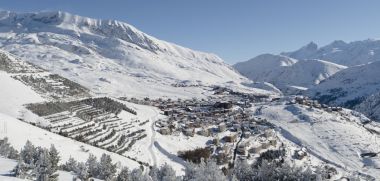 Alpe d'Huez Ski Resort - Open and close dates 2022/2023, best