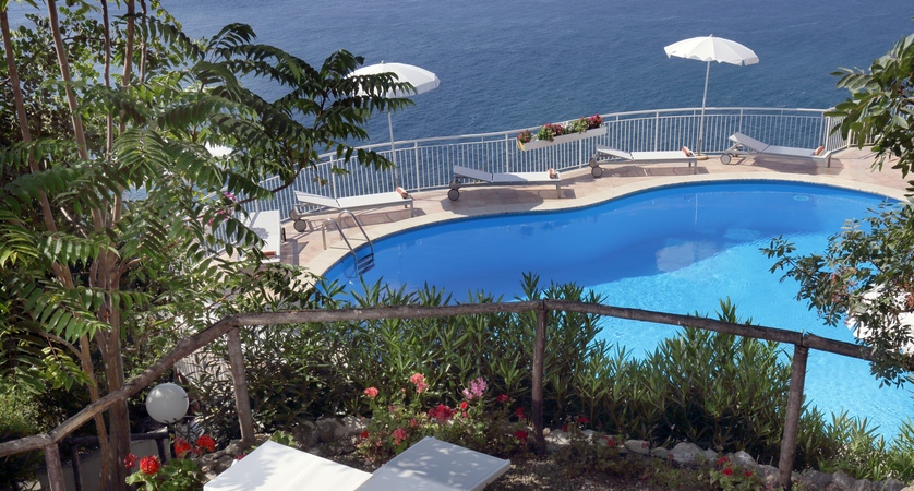 Crystal Sea Hotel | Taormina, Sicily Holidays | Inghams