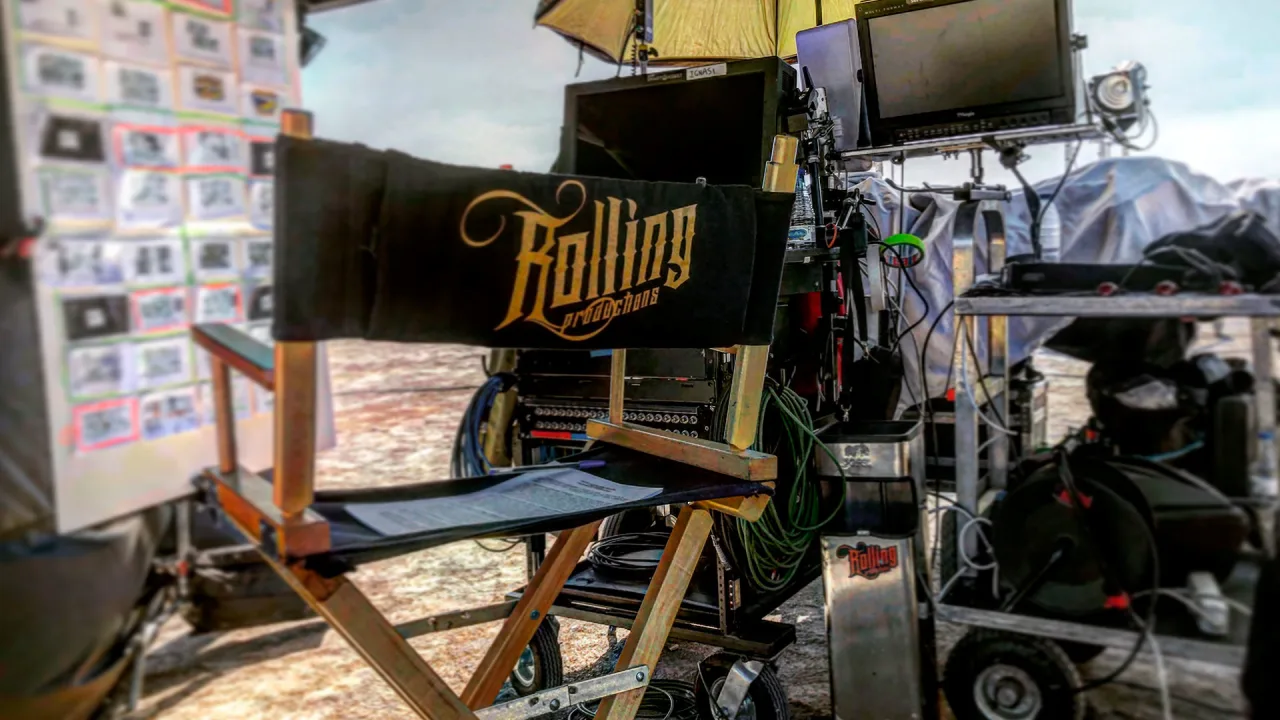 rolling productions chair