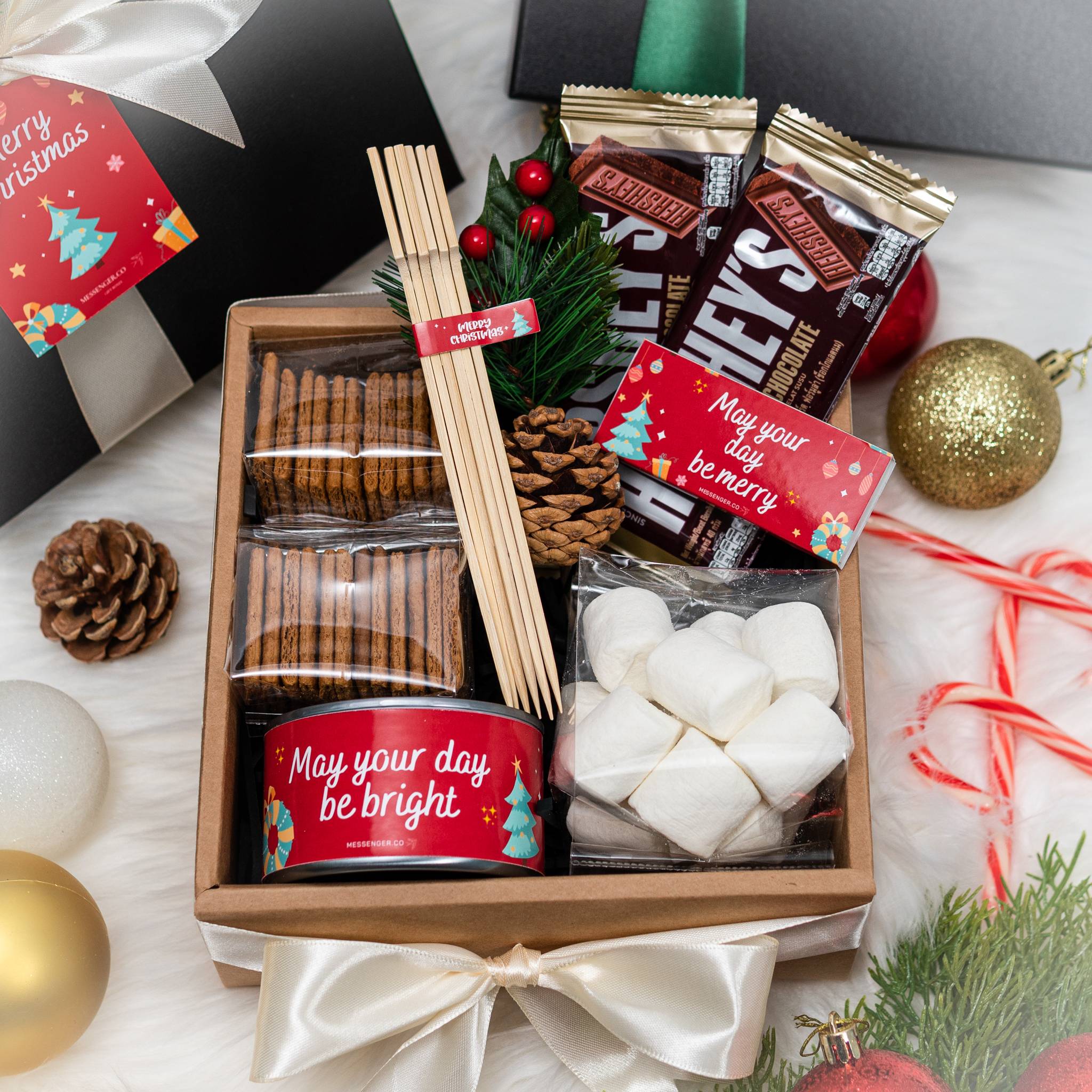 [messengerco] s'mores gooey box - christmas gift box product photo square-3