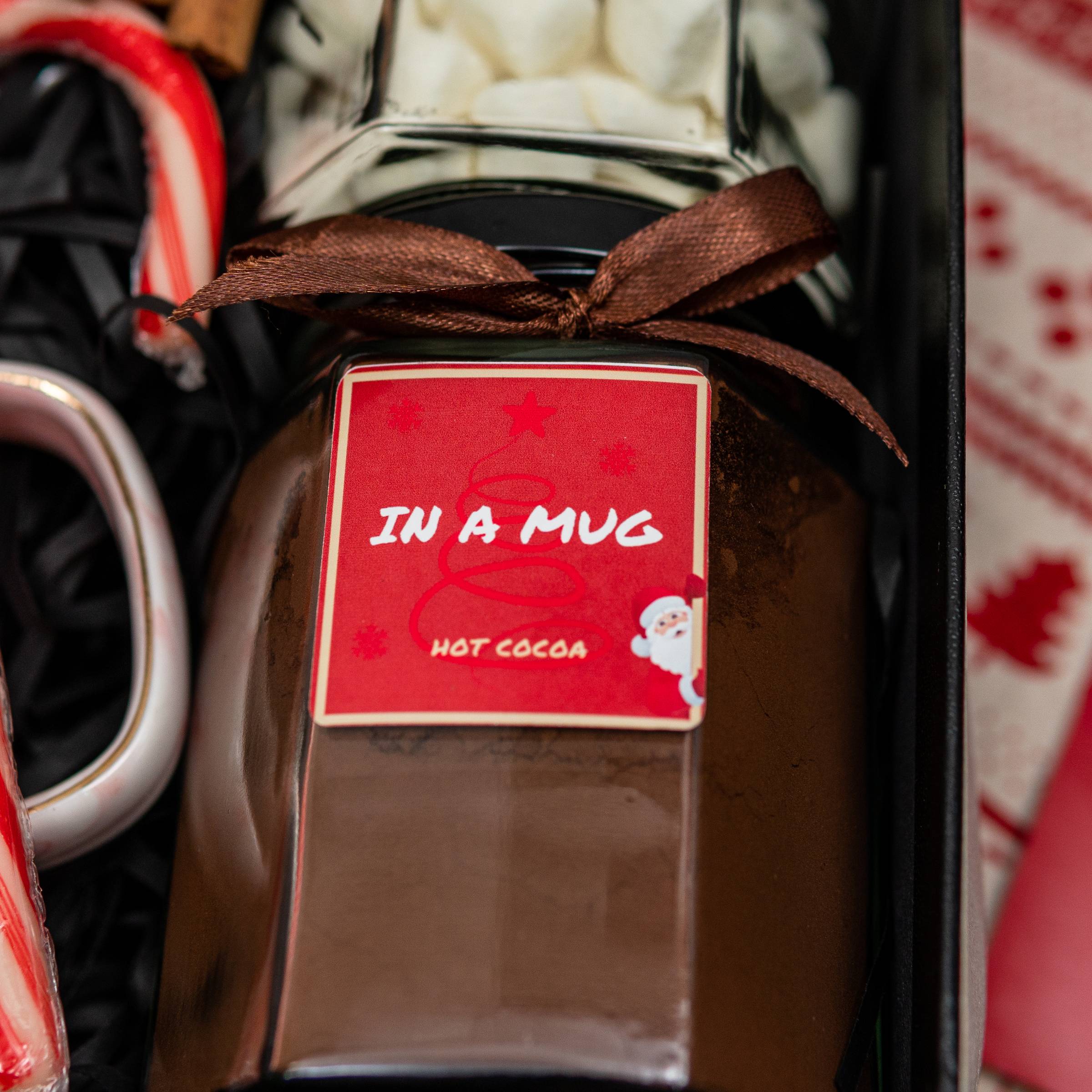 [messengerco] divine box - christmas gift box product photo square-9