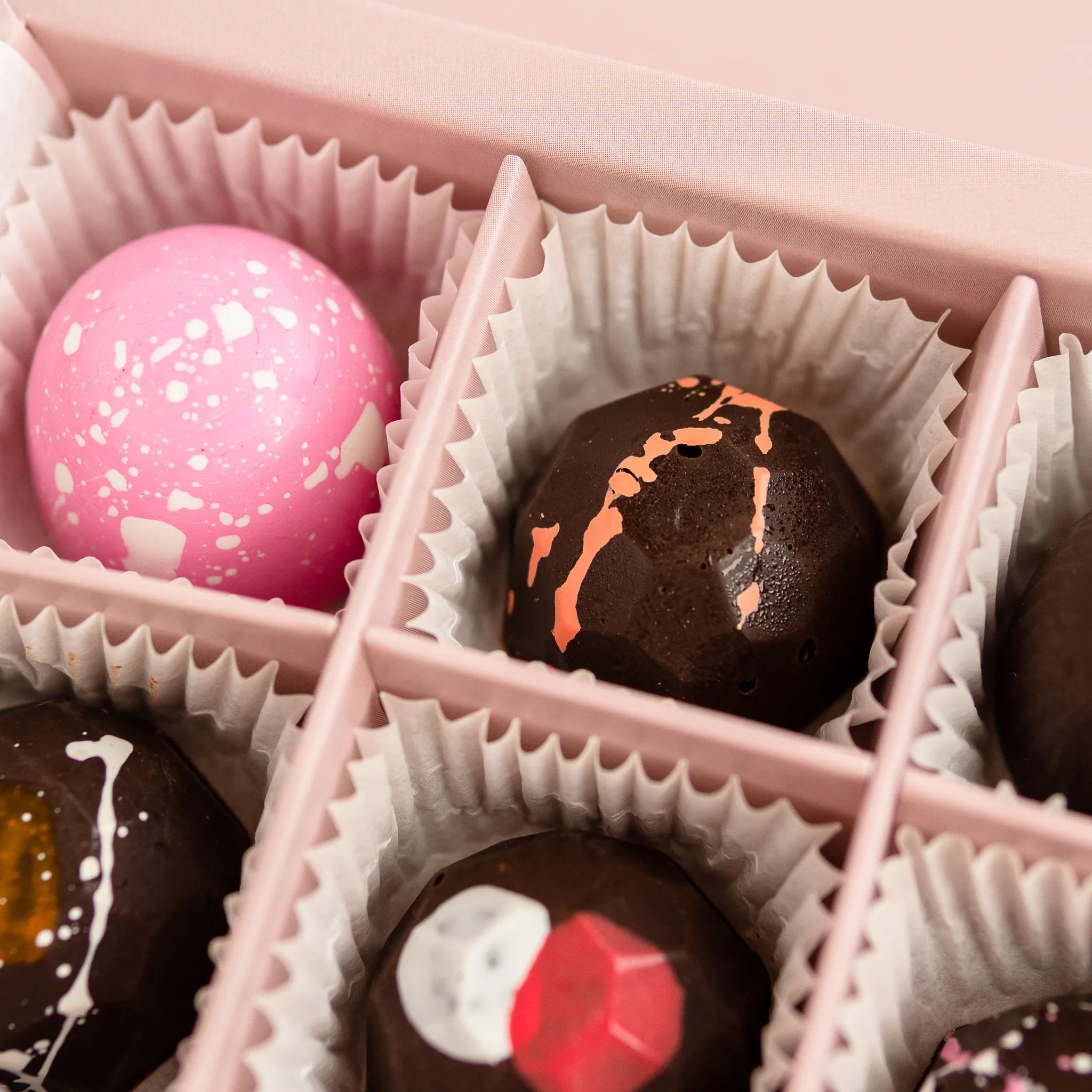 Bonbons-appétit (special collaboration with bakedbynazeera) product photo square-5