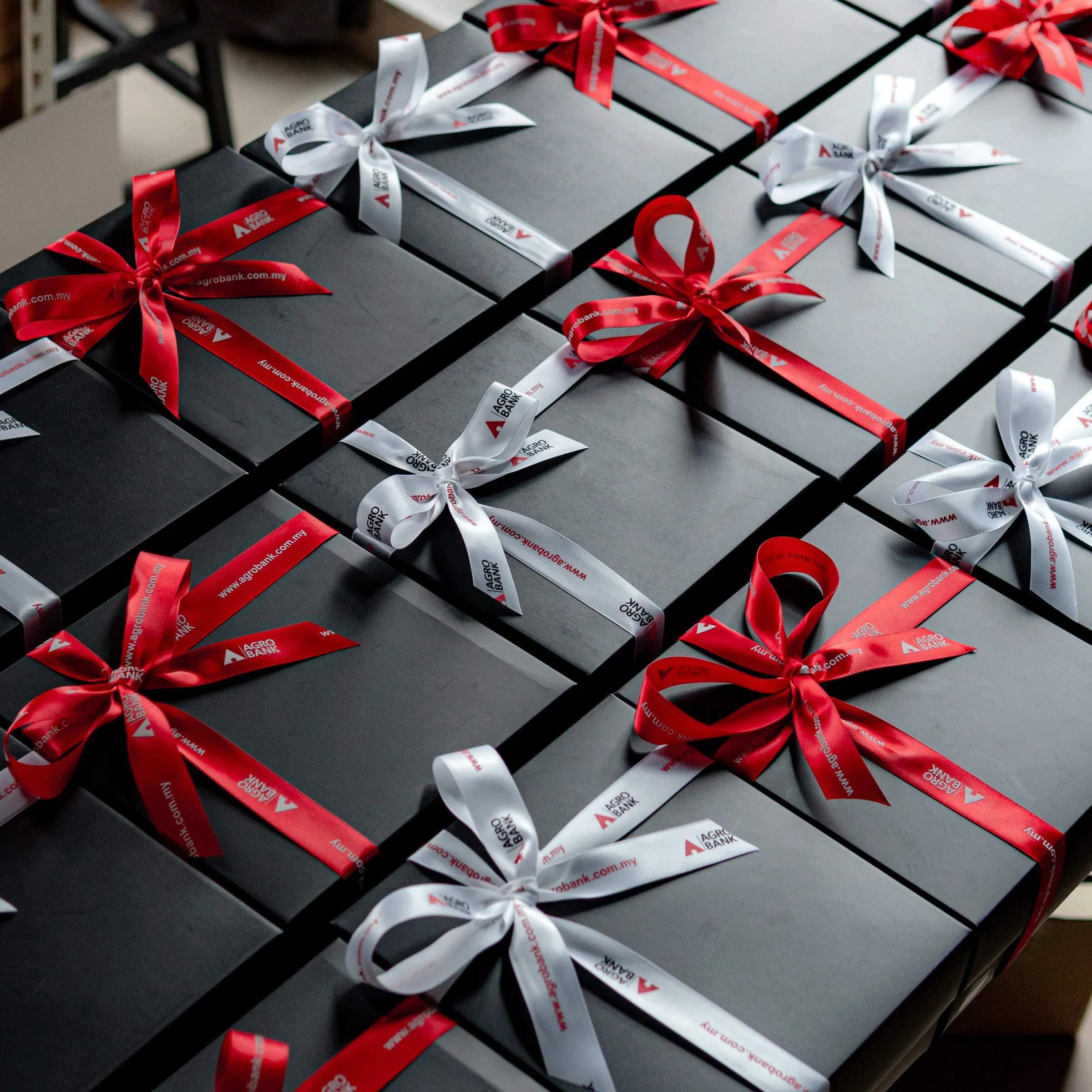 Classic hot cocoa corporate gift set - agro bank product photo square-10