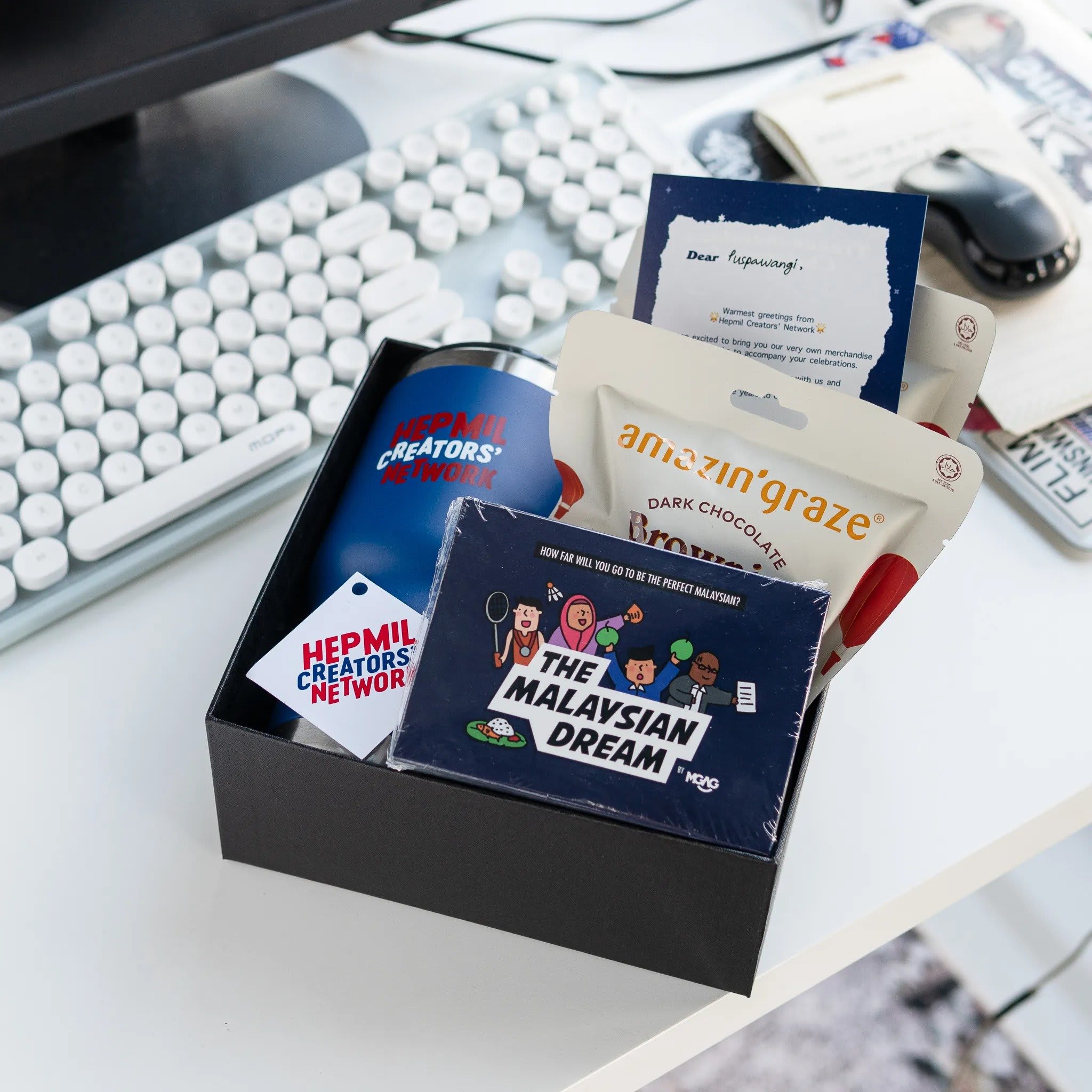 Christmas client gift set - hepmil mgag product photo square-3