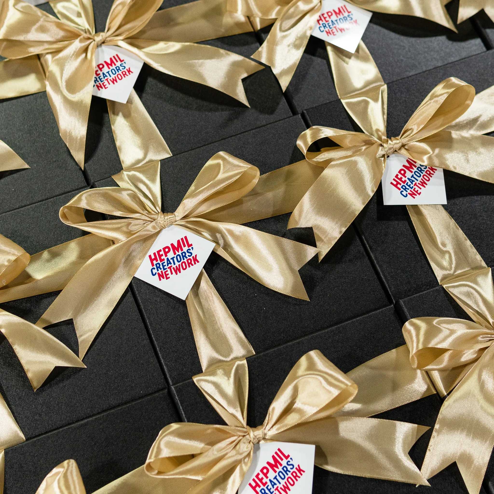 Christmas client gift set - hepmil mgag product photo square-4