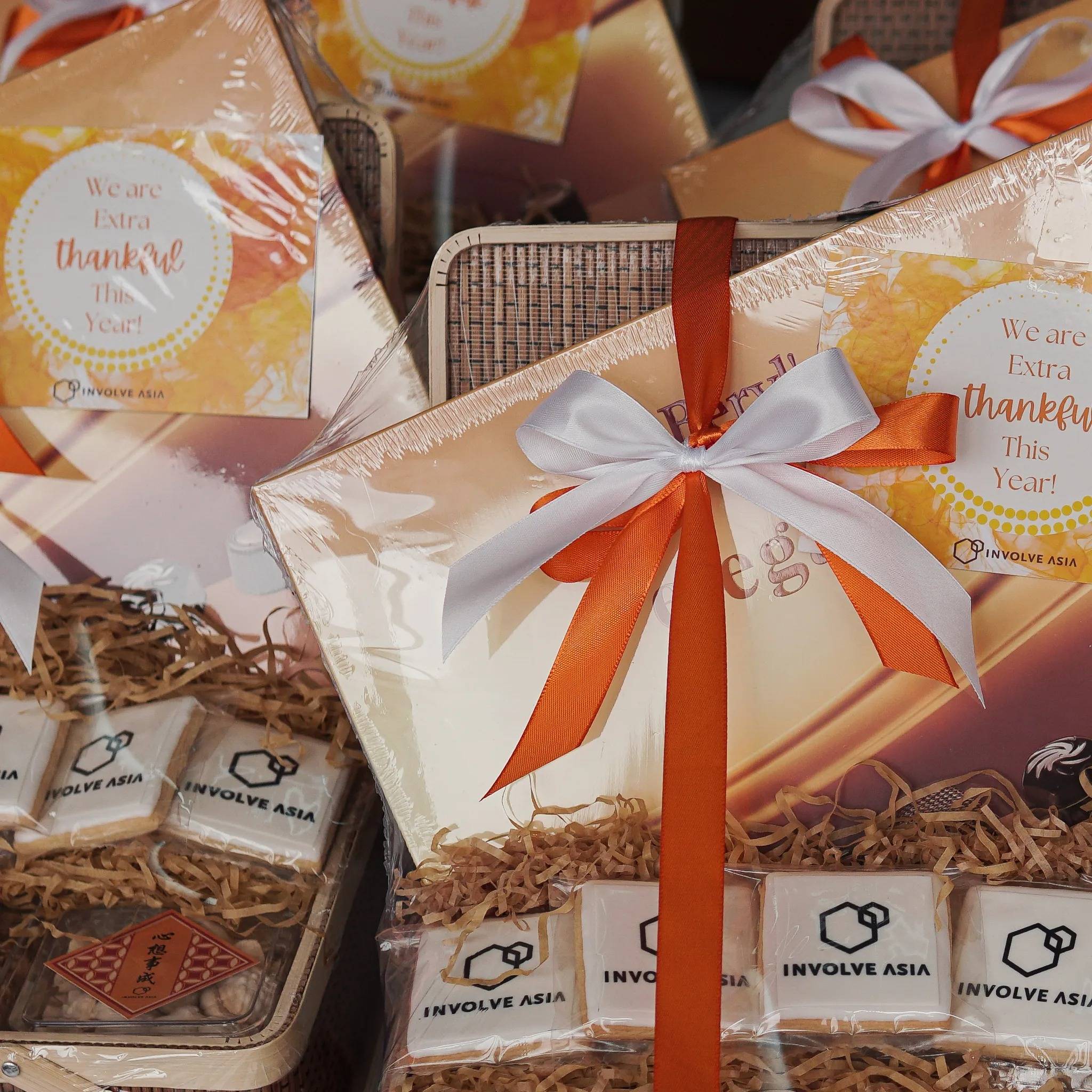 Cny gift hamper for involve asia product photo square-4