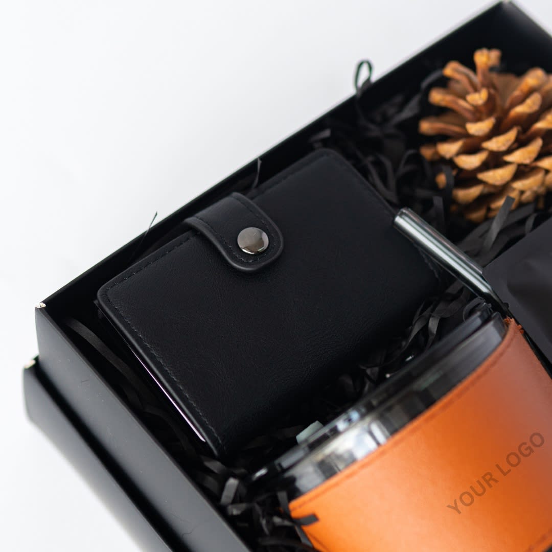 You're mug-nificent gift set product photo square-3