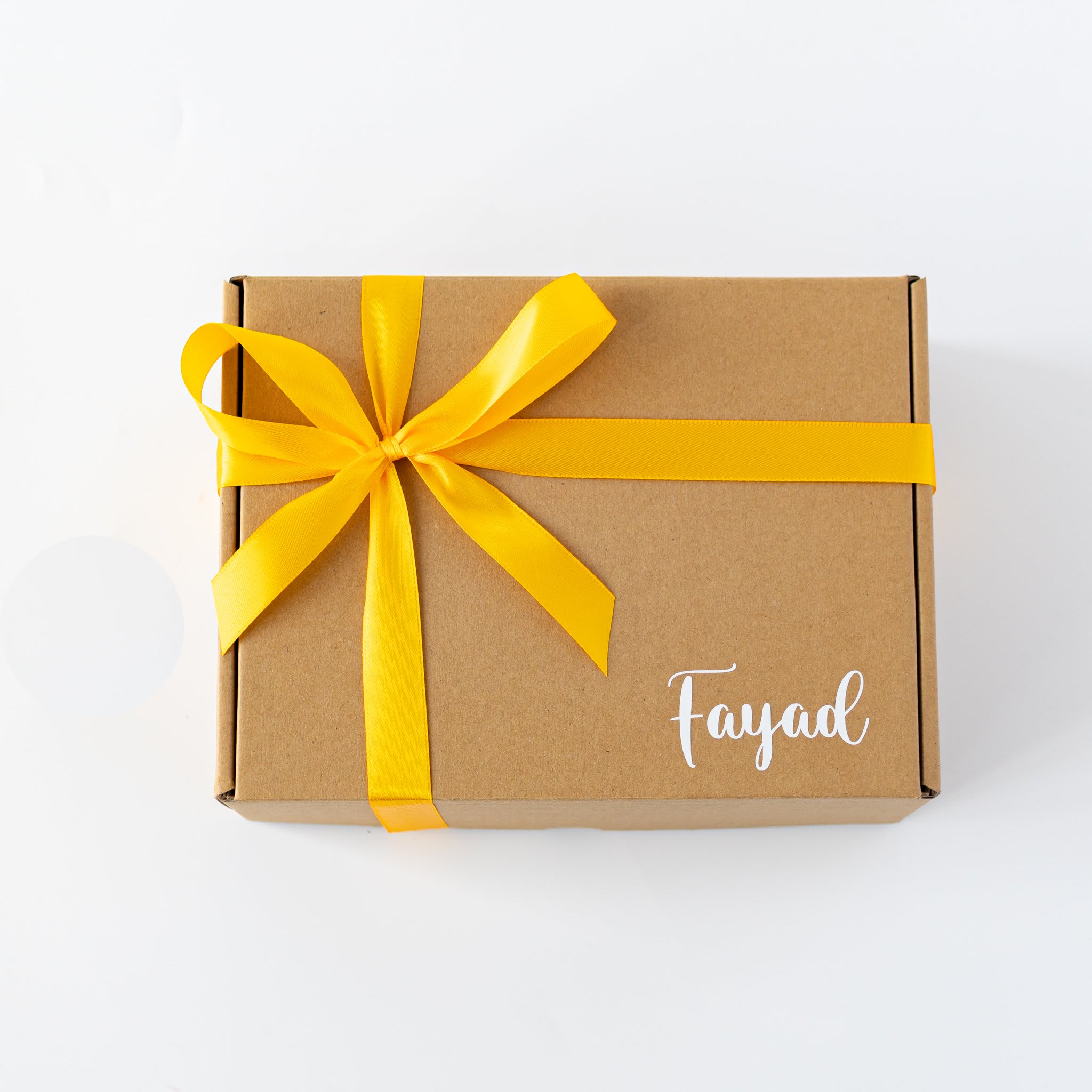 The corporate treasures kit product photo square-3