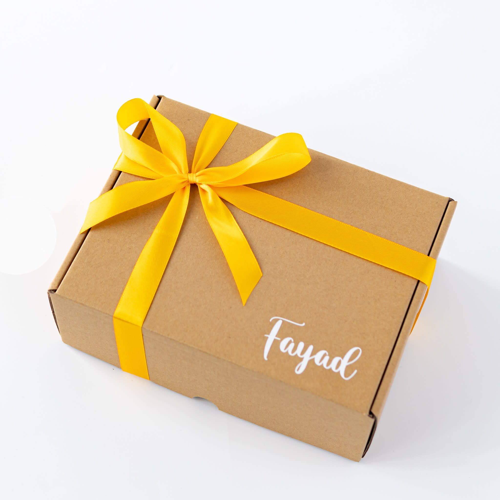 The corporate treasures kit product photo square-2