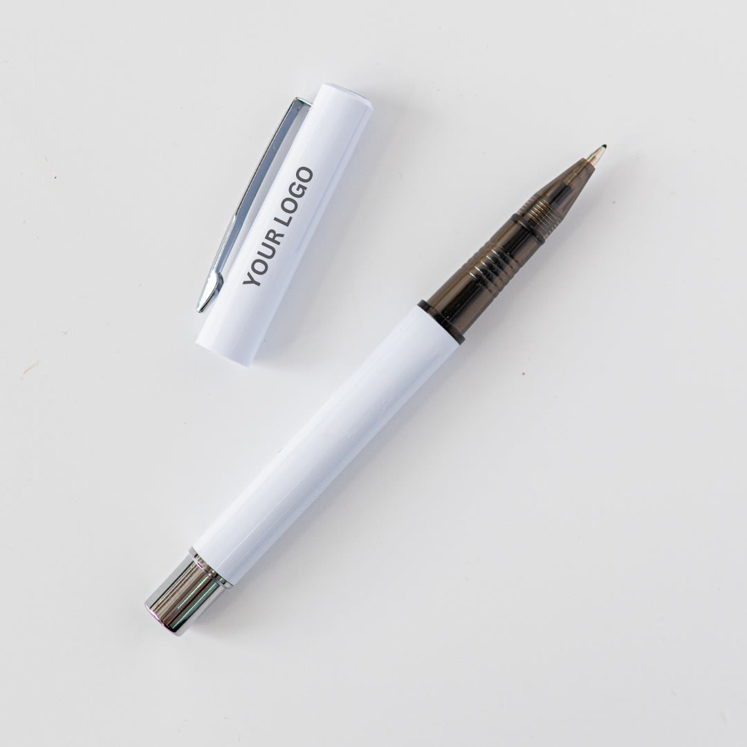 The corporate treasures kit product photo square-4