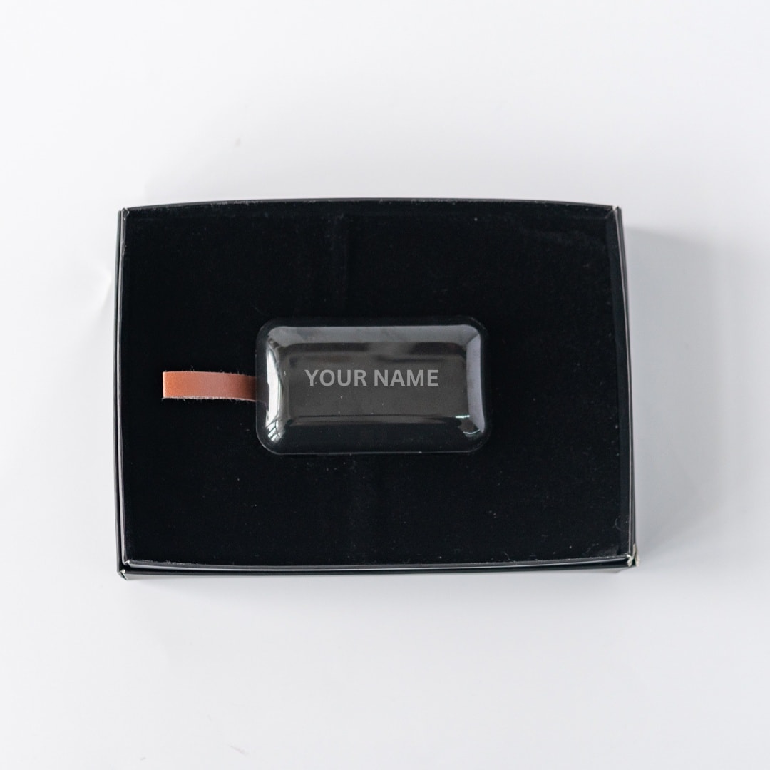 Personalised wireless ear buds gift set product photo square-2