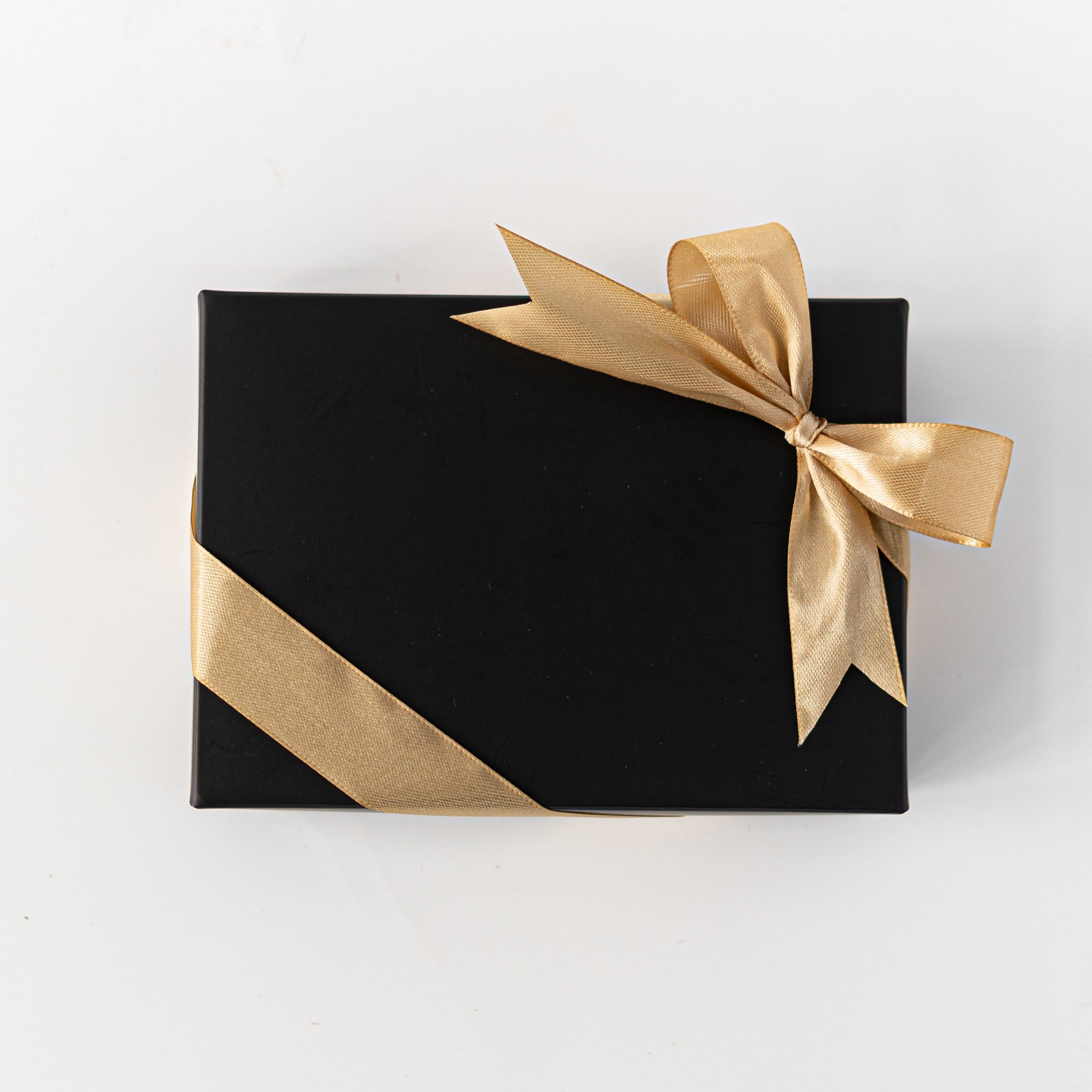 Personalised wireless ear buds gift set product photo square-4