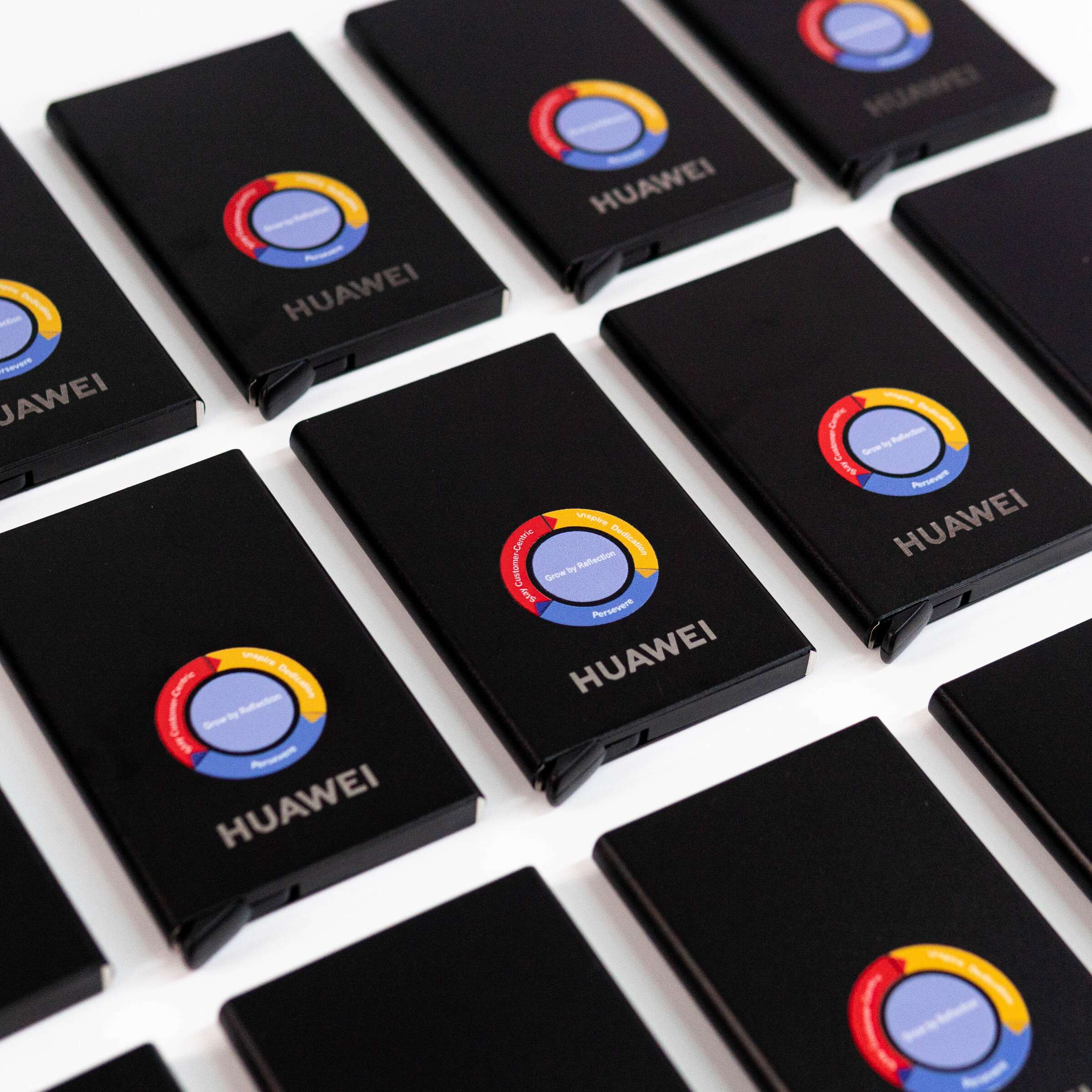 Custom branding rfid metal card holder product photo square-3