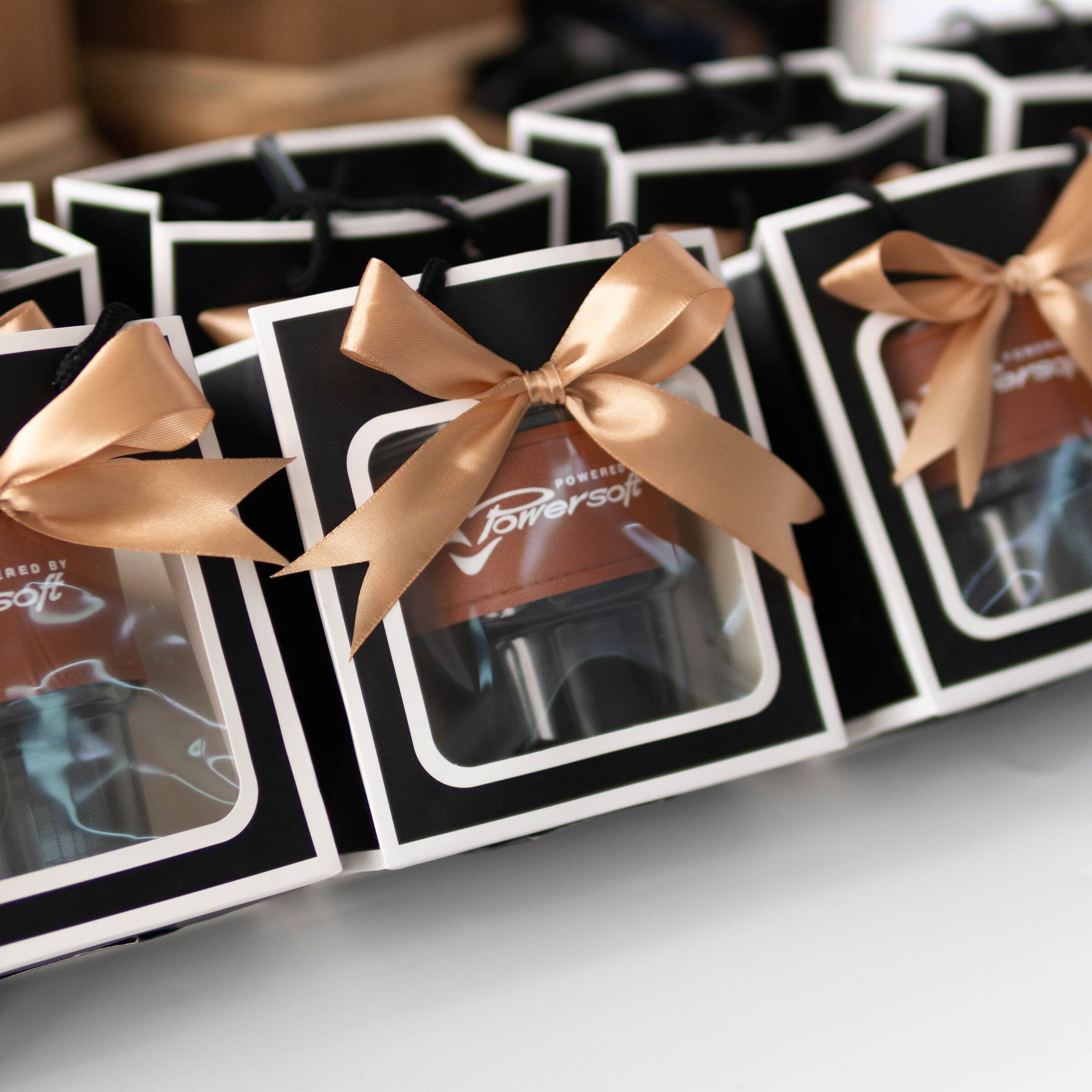 Custom coffee mug gift set- powersoft product photo square-4