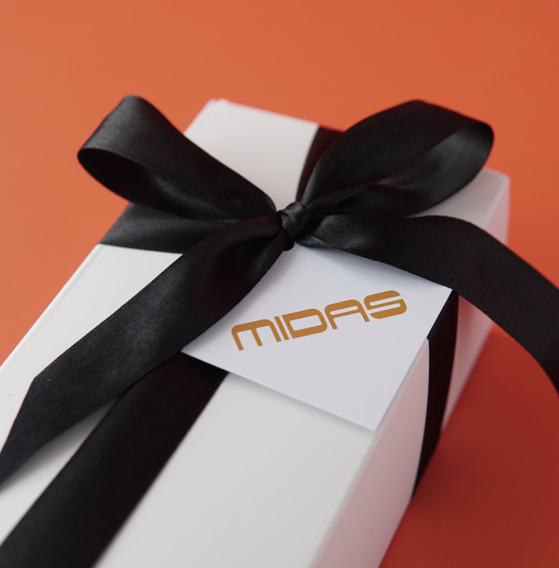 Flask set - midas product photo portrait-3