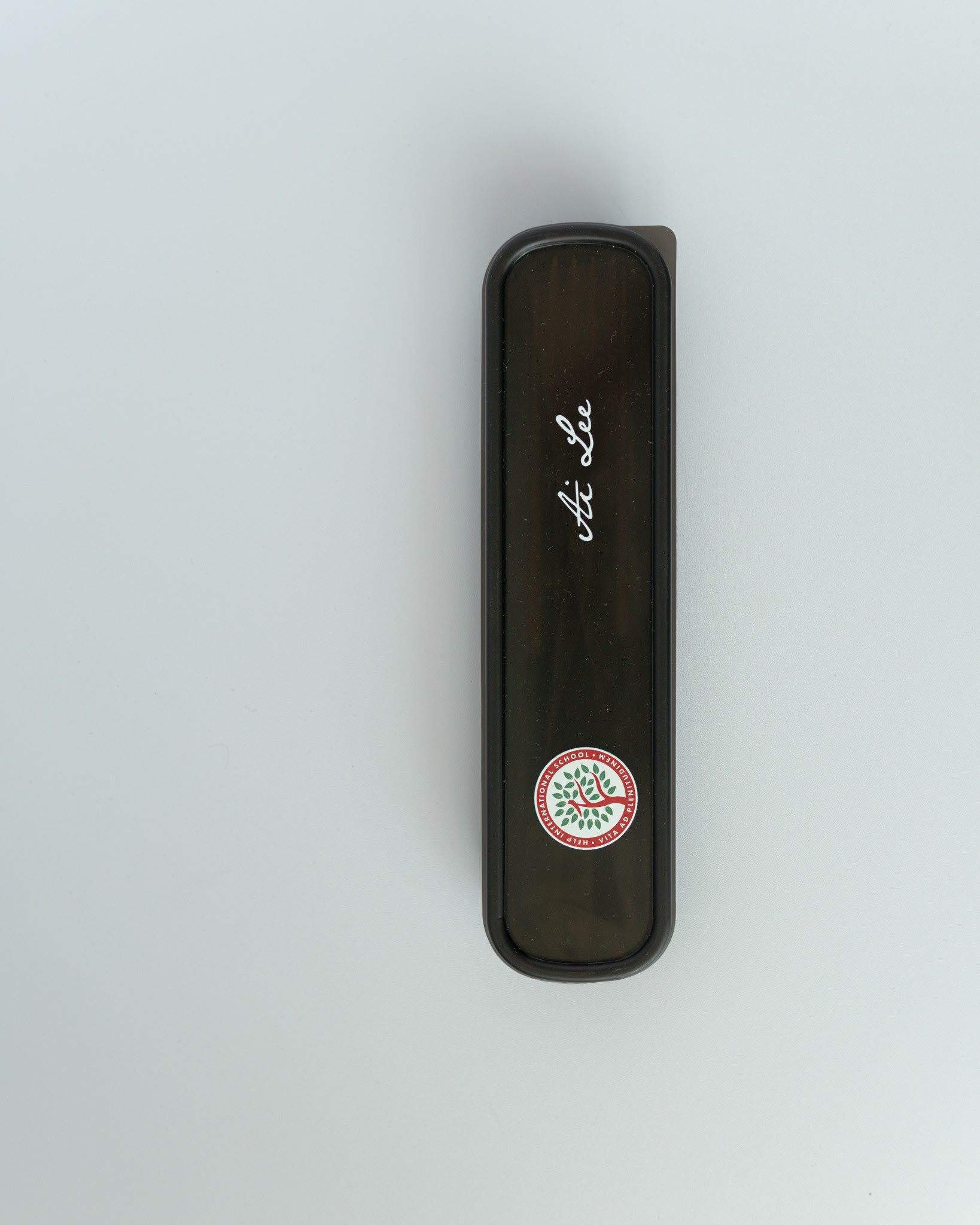 Customised corporate gift set - help international school product photo portrait-3