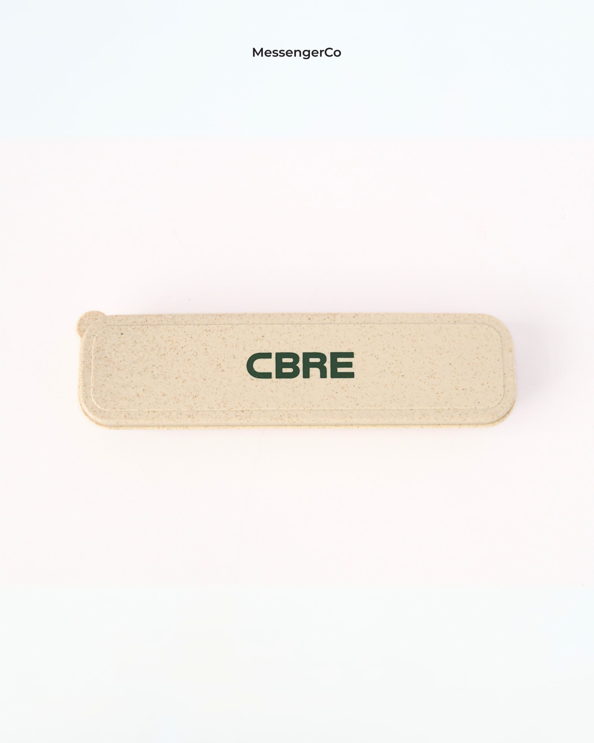 Customised corporate gift set - cbre product photo portrait-8