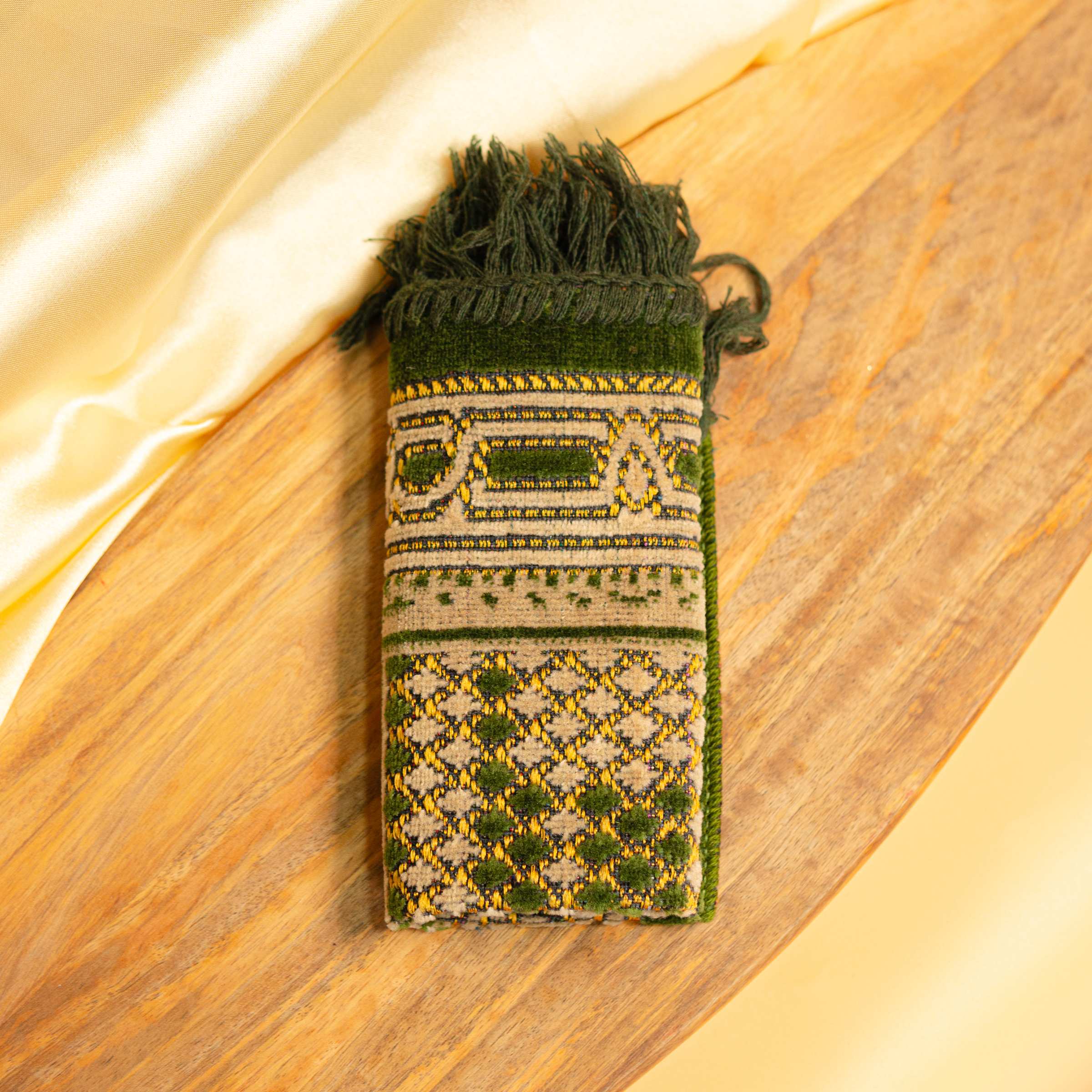 Raya gift set - baldu 2 product photo square-7