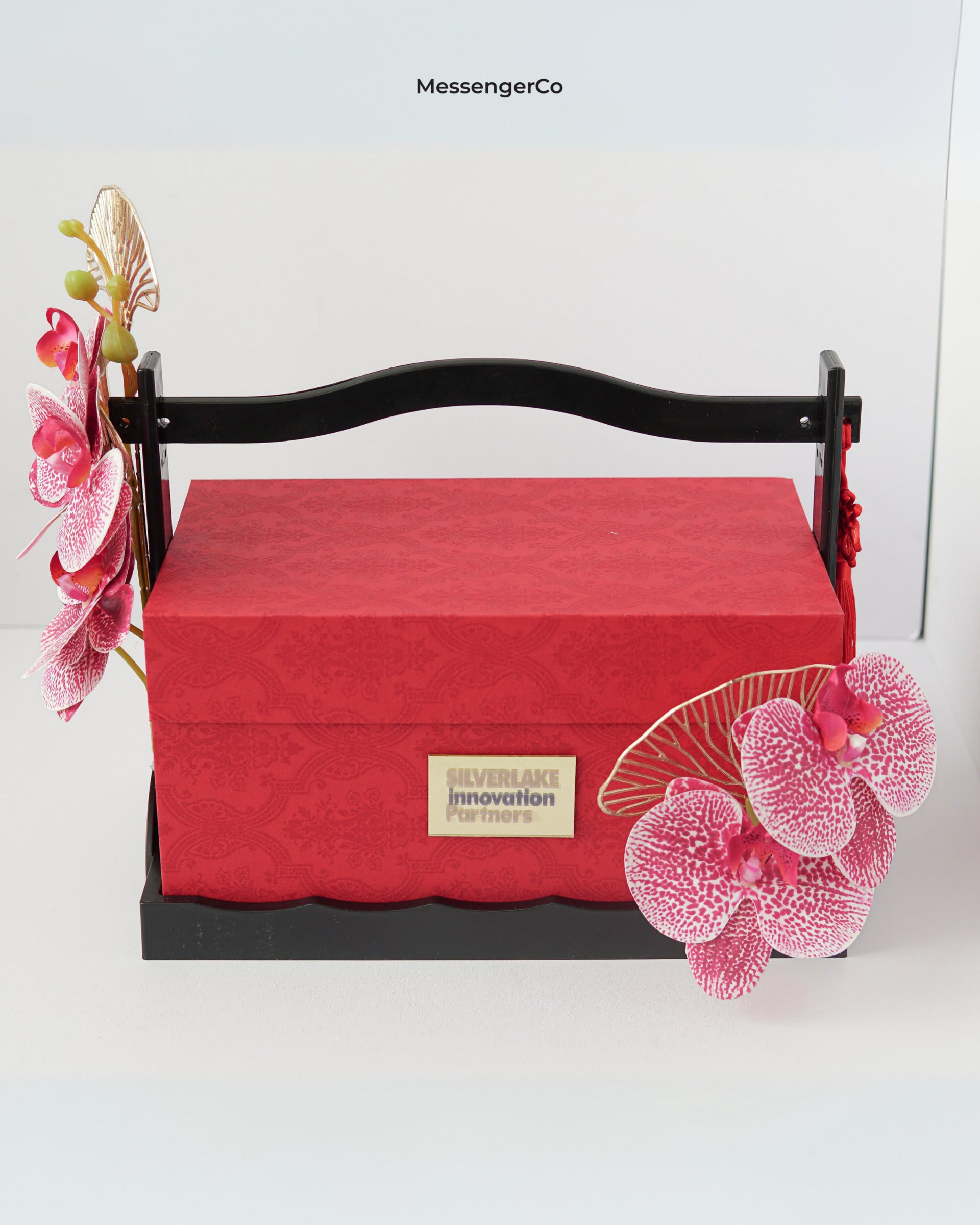 Customised cny gift set - silverlake product photo portrait-2