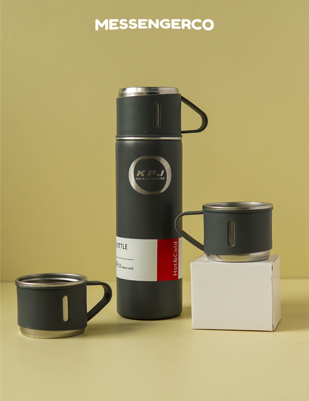 Vacuum flask set - kpj healthcare product photo portrait-2