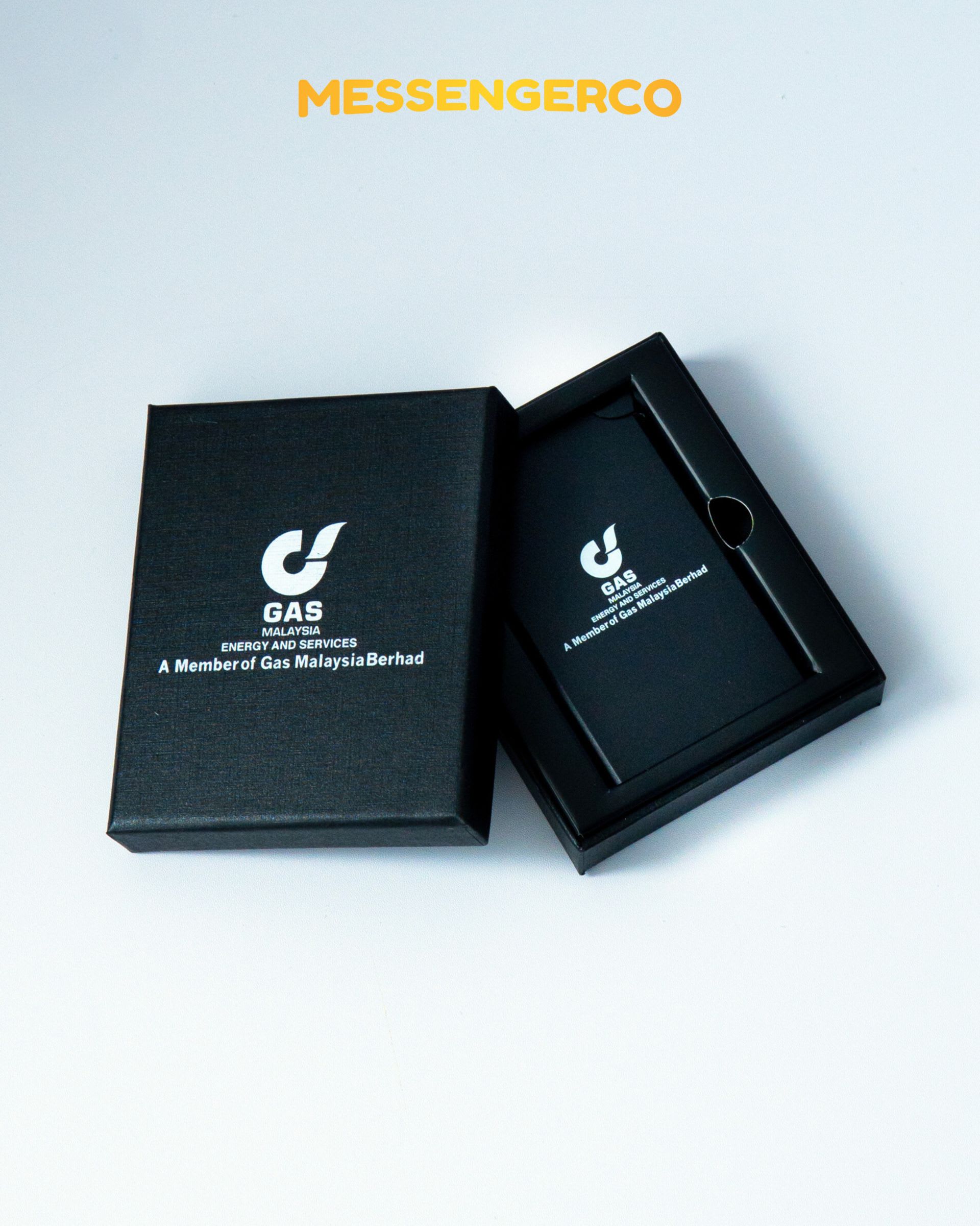Card holder set - gas malaysia product photo portrait-2