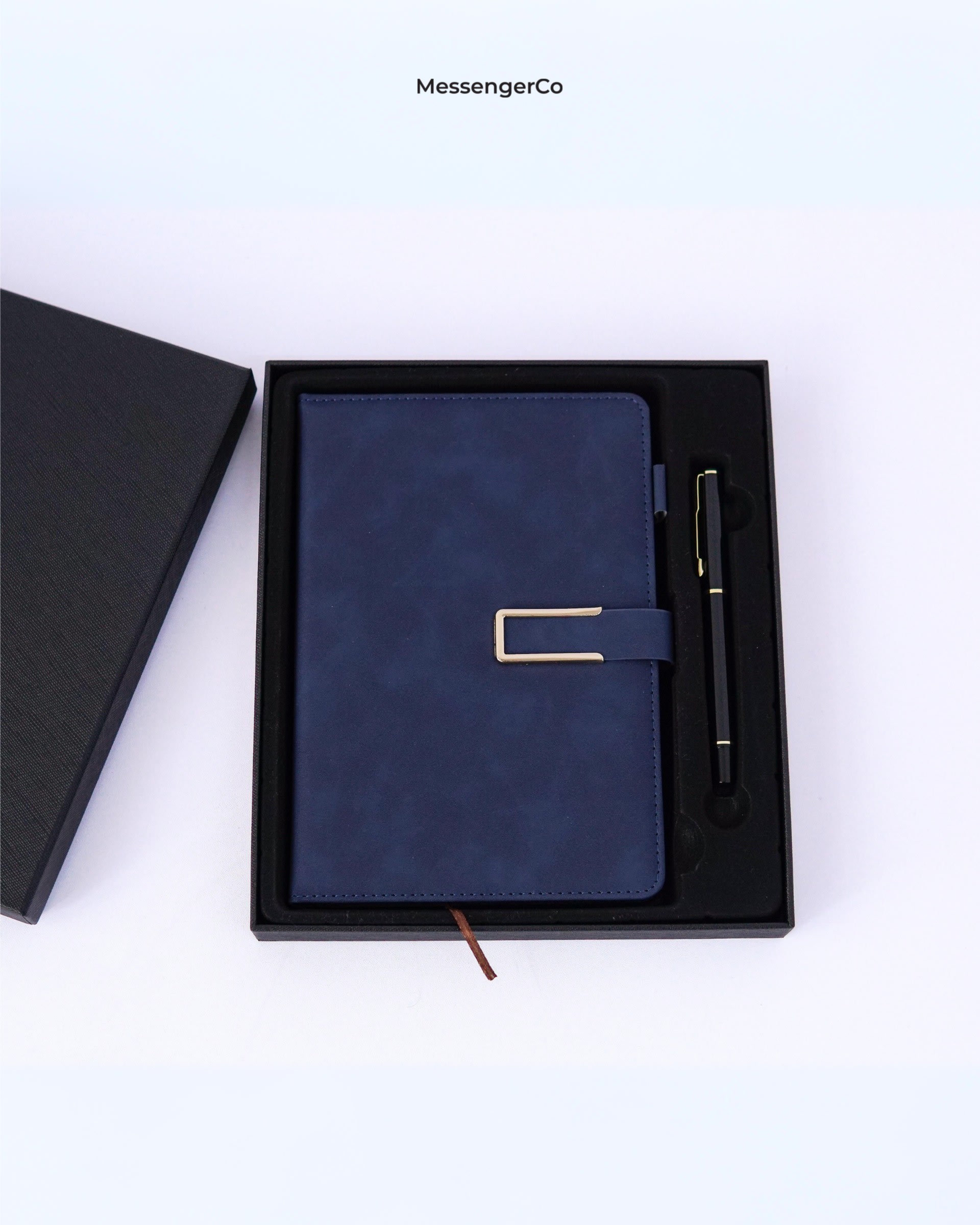 Customised notebook & pen gift set product photo portrait-3