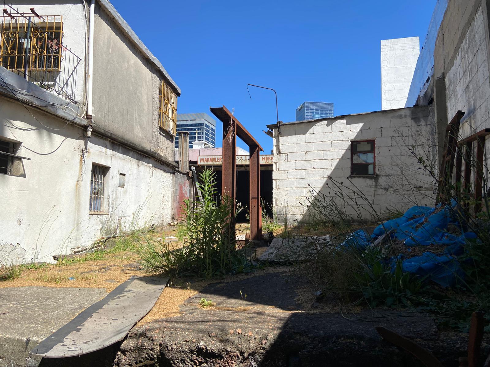 Terreno de 440 m² en Buceo, Montevideo, ideal para proyecto propio