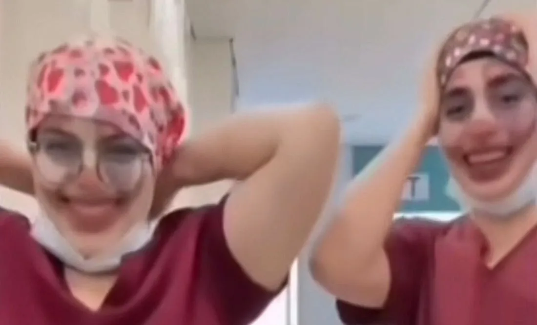 Doctoras del IMSS de Irapuato graban video burlándose de paciente que se queja de dolor