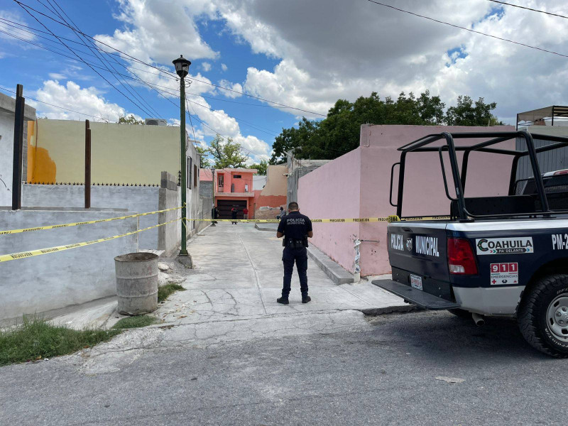 Encuentran a mujer sin vida en su domicilio en Parras de la Fuente