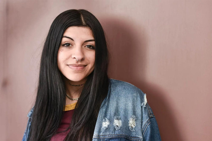 ¿Cazzu envía indirecta a Christian Nodal? realiza publicación por el día del padre