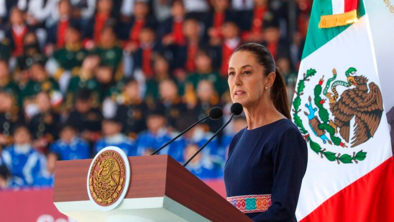 Claudia Sheinbaum encabeza desfile por el aniversario de la Batalla del ...