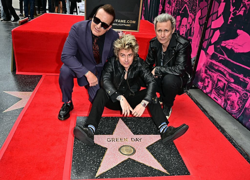 Green Day recibe su estrella en el Paseo de la Fama de Hollywood