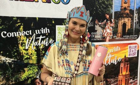 Gloria Garza de Torruco muestra con orgullo nuestra identidad en el Tianguis Internacional de Pueblos Mágicos