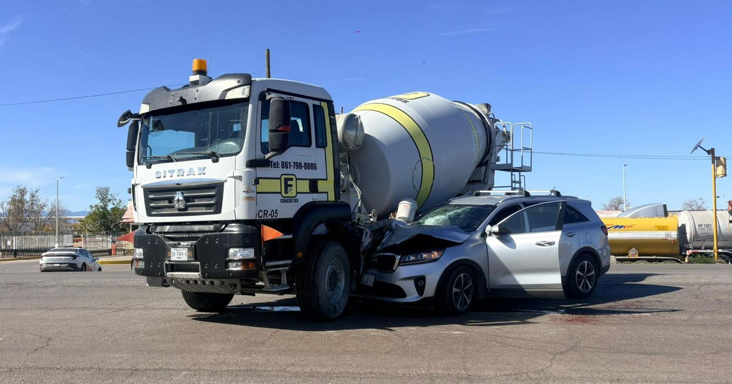  Fuerte accidente vial deja a una persona lesionada en Sabinas