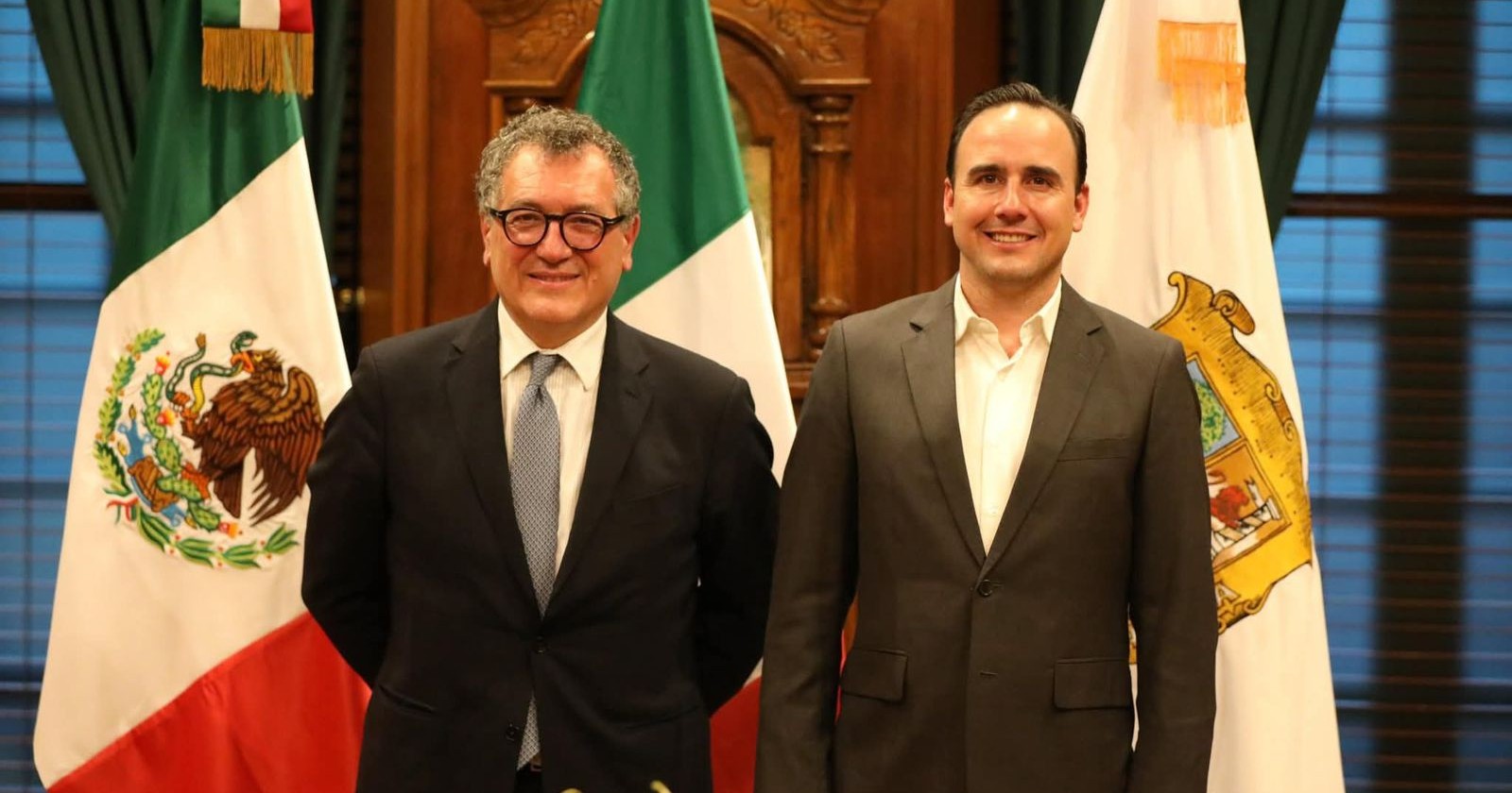 Se reúne Manolo con el embajador de Italia