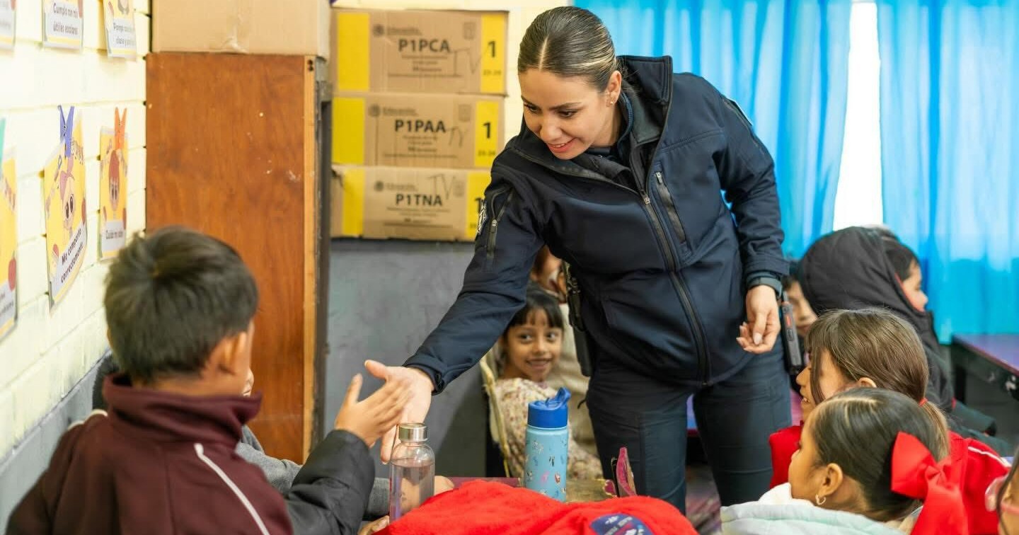 Seguridad pública advierte sobre el uso de redes en menores