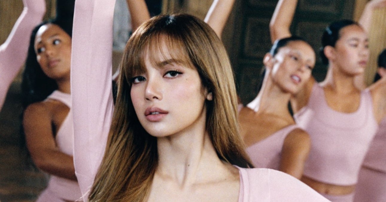 Lisa, de Blackpink, lidera nueva campaña de Nike SKIMS