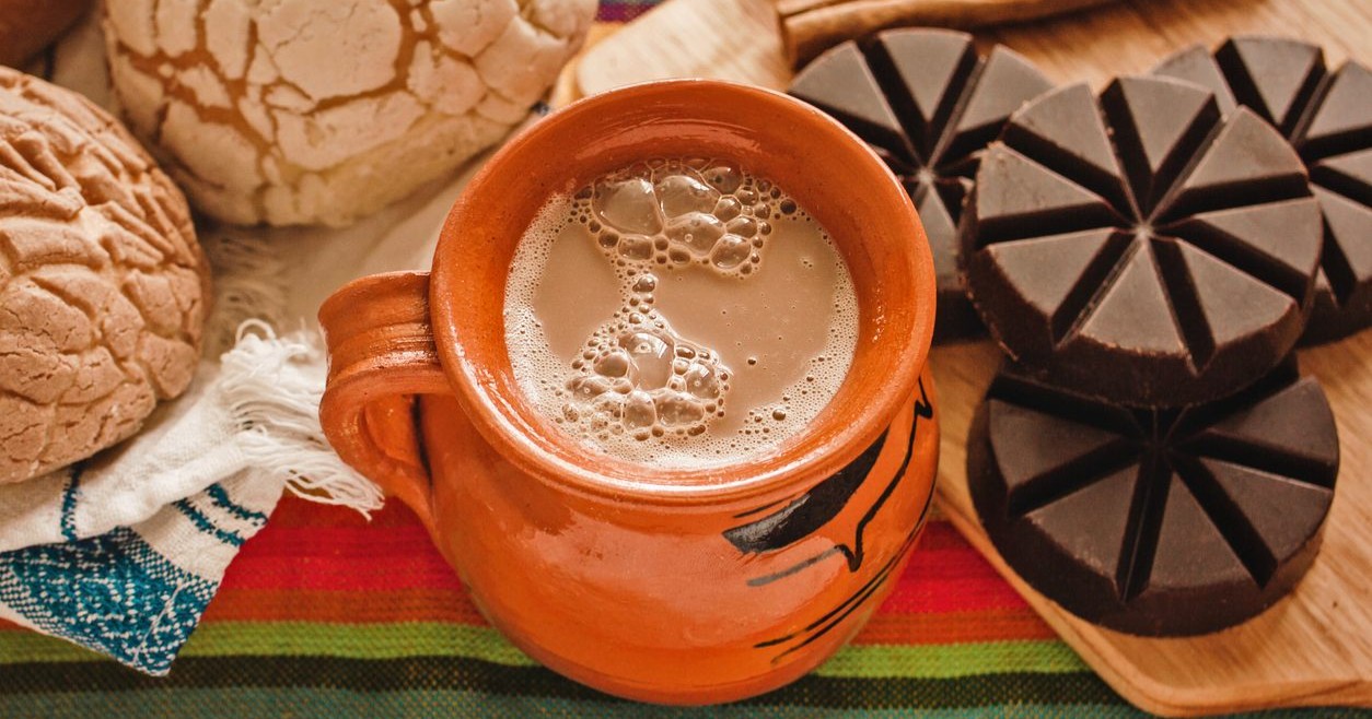 Celebra el Día del chocolate caliente; conoce las mejores opciones según Profeco